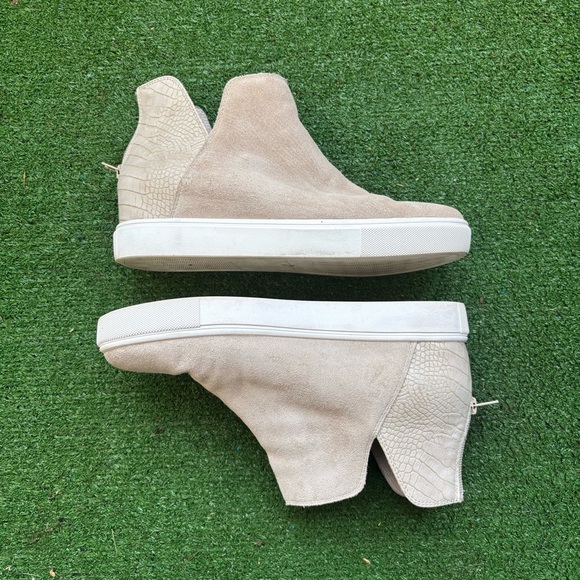 Steve Madden Women’s Leather Rubber Sole Booties Shoes Cream Size 9.5 - Picture 3 of 8